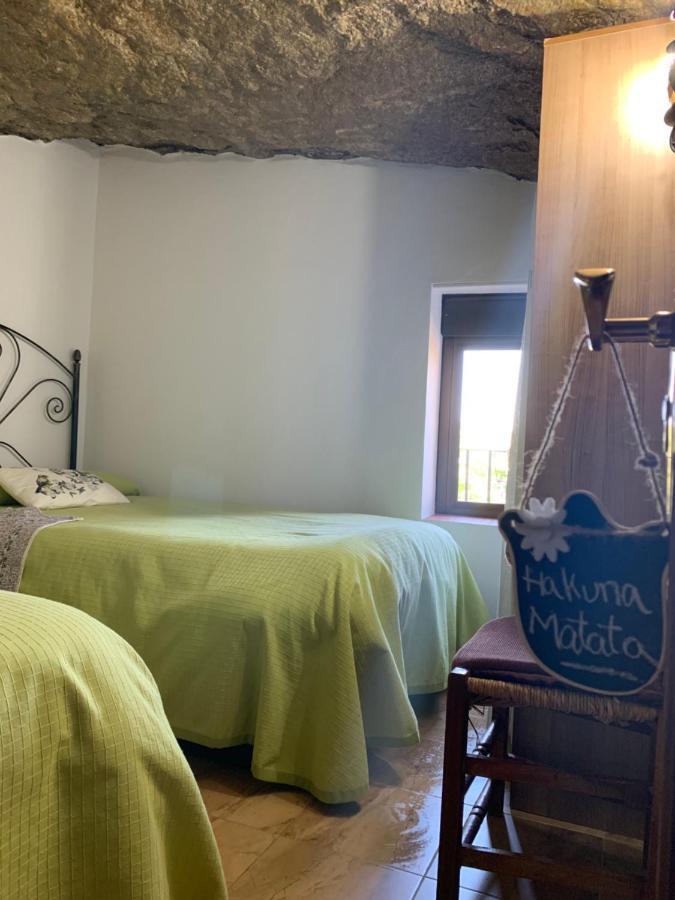 Casa Cueva "Las Calcetas" Guest House Setenil De Las Bodegas ภายนอก รูปภาพ