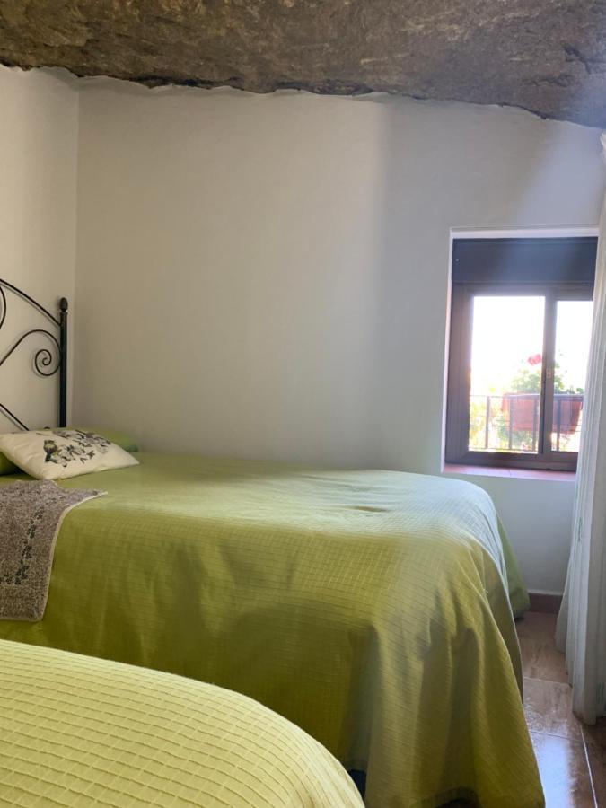 Casa Cueva "Las Calcetas" Guest House Setenil De Las Bodegas ภายนอก รูปภาพ